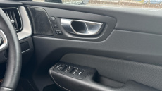 Volvo XC60 2.0 B4D Plus Dark 5dr AWD Geartronic Diesel Estate